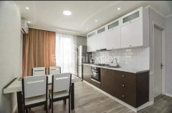 Квартира 3-комн 71 м² - Давида Агмашенебелі, Батумі