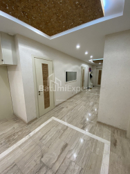 Квартира 5-комн 250 м² - Шерифа Хімшіашвілі, Батумі
