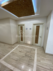 Квартира 5-комн 250 м² - Шерифа Хімшіашвілі, Батумі