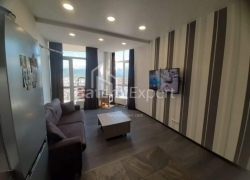 Квартира 3-комн 72 м² - Петра Багратіоні, Батумі