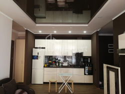 Квартира 2-комн 80 м² - Зураба Горгiладзе, Батумі