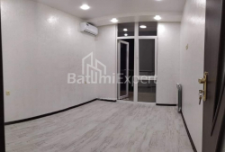 Квартира 42 м² - Давида Агмашенеблі, Батумі, Грузія