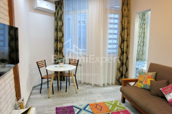 Квартира 33.4 м² - Зураба Горгiладзе, Батумі, Грузія