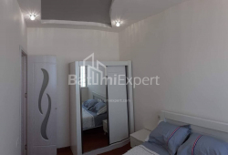 Квартира 3-комн 55 м² - Леха і Марії Качинських, Батумі