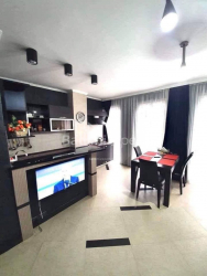 Квартира 4-комн 100 м² - Зураба Горгiладзе, Батумі