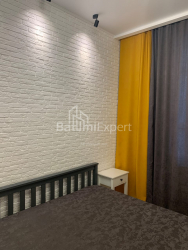 Квартира 58 м² - Фрiдiона Халвашi, Батумі, Грузія
