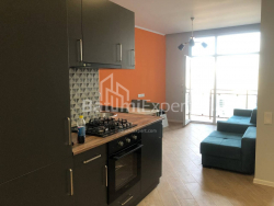 Квартира 2-комн 55 м² - Ангіса, Батумі