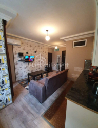 Квартира 2-комн 33 м² - Ангіса, Батумі