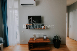 Квартира 2-комн 72 м² - Шерифа Хімшіашвілі, Батумі