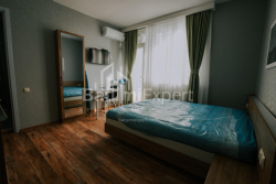 Квартира 2-комн 72 м² - Шерифа Хімшіашвілі, Батумі