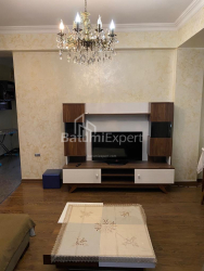 Квартира 3-комн 80 м² - Шалва Інасаридзе, Батумі