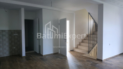 Приватний будинок 230 м² - Свимон Кананели, Кваріаті, Грузія