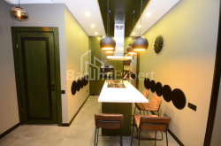 Квартира 3-комн 98 м² - Зураба Горгiладзе, Батумі