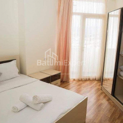 Квартира 2-комн 41.2 м² - Oлександра Пушкiна, Батумі