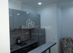 Квартира 47 м² - Юсуфа Кобаладзе, Батумі, Грузія