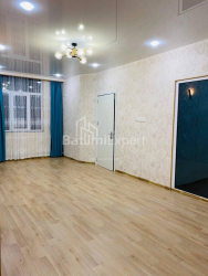 Квартира 4-комн 76 м² - Шалва Інасаридзе, Батумі