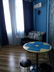 Квартира 1-комн 30 м² - Зураба Горгiладзе, Батумі