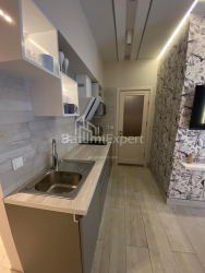 Квартира 2-комн 50 м² - Ангiса, Батумі