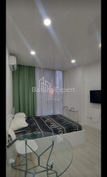 Квартира 1-комн 28 м² - Алея Героїв, Батумі