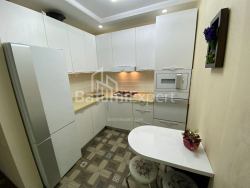 Квартира 74 м² - Зураба Горгiладзе, Батумі, Грузія