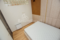 Квартира 62.2 м² - Зураба Горгiладзе, Батумі, Грузія