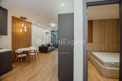 Квартира 3-комн 62.2 м² - Зураба Горгiладзе, Батумі