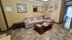 Квартира 3-комн 90 м² - Костянтина Гамсахурдія, Батумі