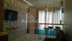 Квартира 2-комн 52 м² - Ангiса, Батумі