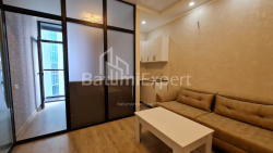 Квартира 2-комн 35 м² - Алея Героїв, Батумі