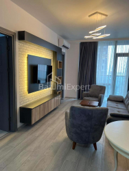 Квартира 3-комн 58 м² - Алея Героїв, Батумі