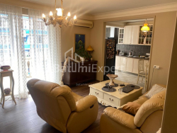 Квартира 3-комн 100 м² - Зураба Горгiладзе, Батумі