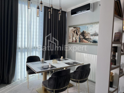Квартира 3-комн 59 м² - Алея Героїв, Батумі