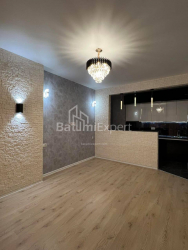Квартира 2-комн 44 м² - Гіоргі Брцкінвале, Батумі