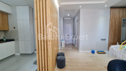 Квартира 4-комн 93 м² - Селіма Хімшіашвілі, Батумі
