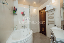 Квартира 108 м² - Юсуфа Кобаладзе, Батумі, Грузія