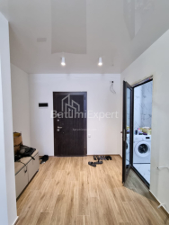 Квартира 3-комн 65 м² - Еквтіме Такаішвілі, Батумі