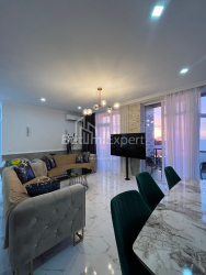 Квартира 3-комн 105 м² - Ангiса, Батумі