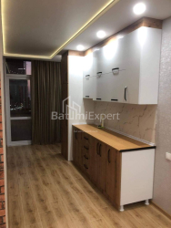 Квартира 3-комн 57 м² - Юсуфа Кобаладзе, Батумі