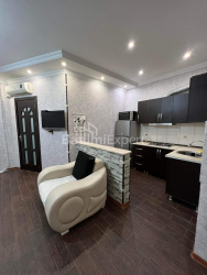 Квартира 3-комн 49 м² - Михайла Джавахішвілі, Батумі