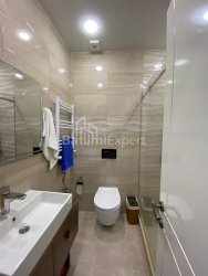 Квартира 58 м² - Ніко Піросмані, Батумі, Грузія