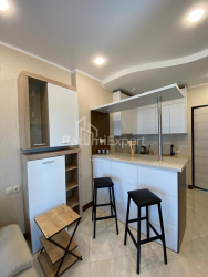 Квартира 2-комн 58 м² - Ніко Піросмані, Батумі