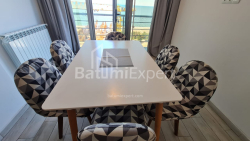 Квартира 2-комн 70 м² - Шерифа Хімшіашвілі, Батумі