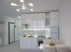 Квартира 2-комн 46 м² - Олександра Грибоєдова, Батумі