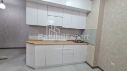 Квартира 3-комн 60 м² - Шалва Інасаридзе, Батумі