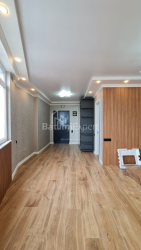 Квартира 4-комн 101 м² - Важа-Пшавела, Батумі