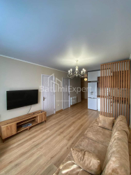 Квартира 3-комн 60 м² - Академіка Мамія Комахідзе, Батумі