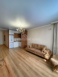 Квартира 3-комн 60 м² - Академіка Мамія Комахідзе, Батумі