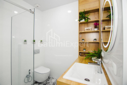 Квартира 74 м² - Зураба Горгiладзе, Батумі, Грузія