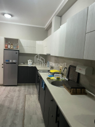Квартира 2-комн 58.4 м² - Шерифа Хімшіашвілі, Батумі