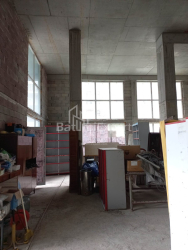 Торгівельна площа 128 м² - Ангiса, Батумі